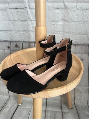Laurmosa GIrls Black Ankle-Strap Dress Shoes